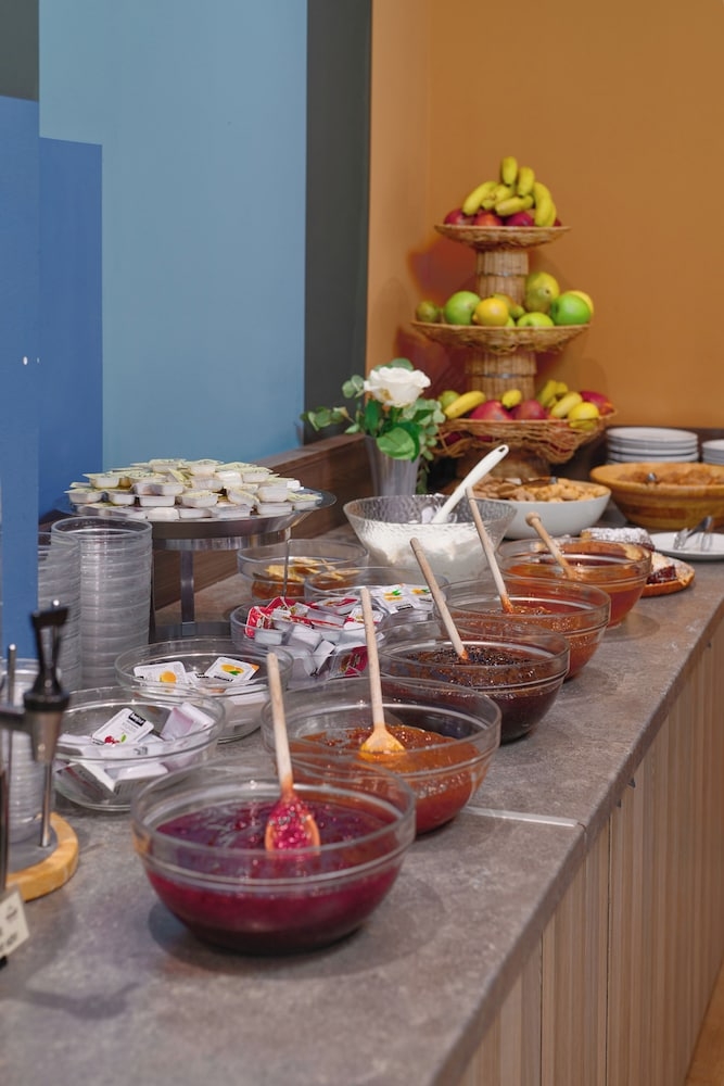 朝食ビュッフェ