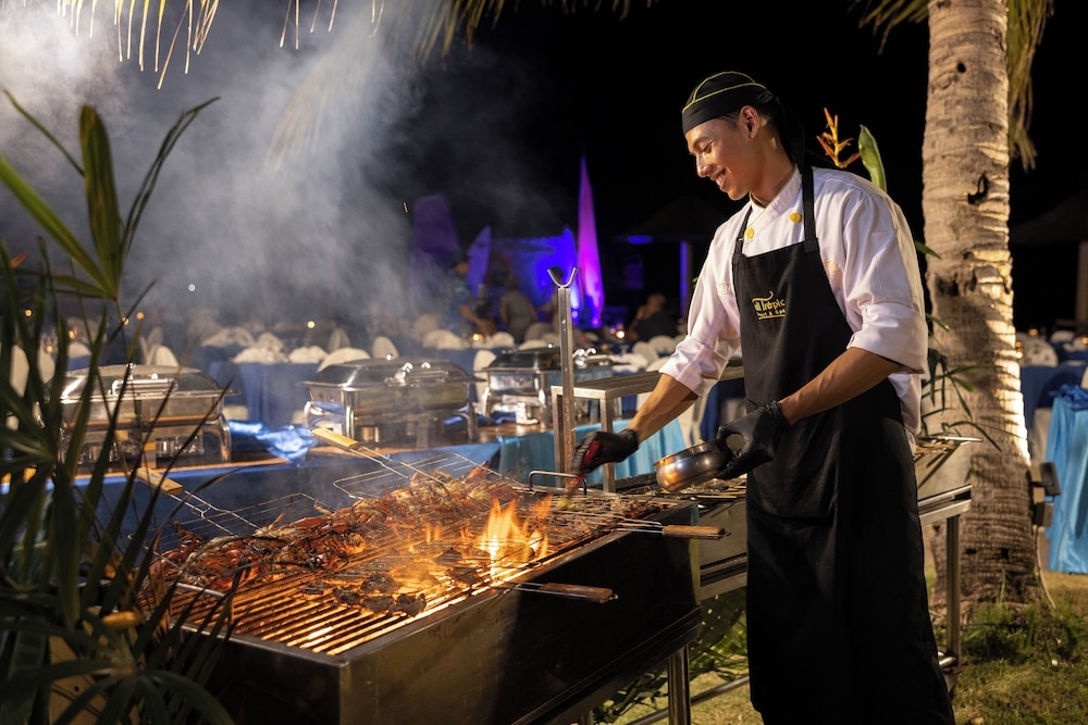 屋外ダイニングエリア