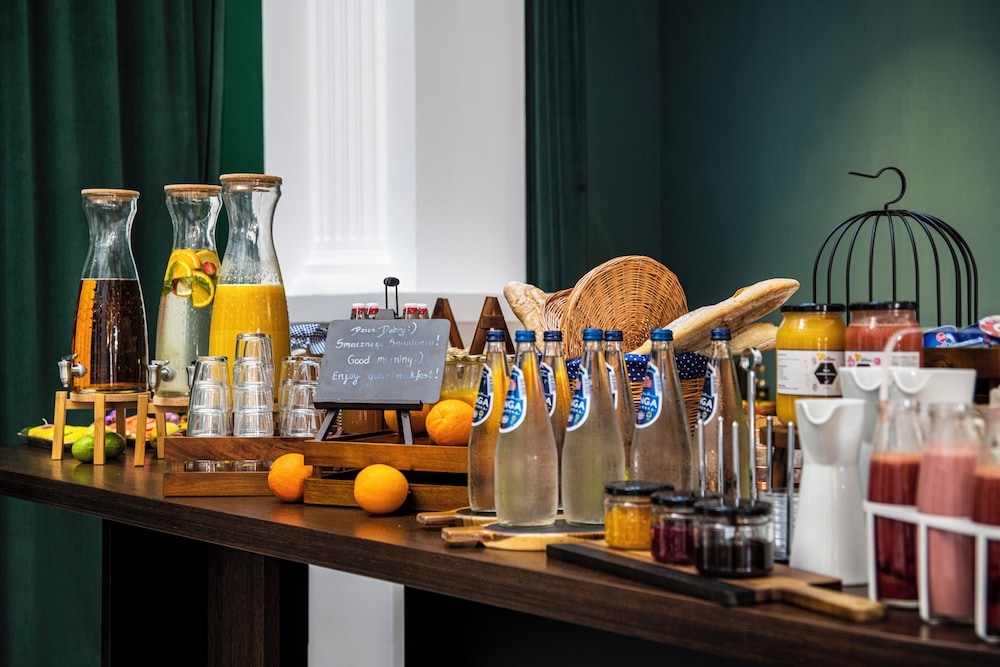 朝食ビュッフェ