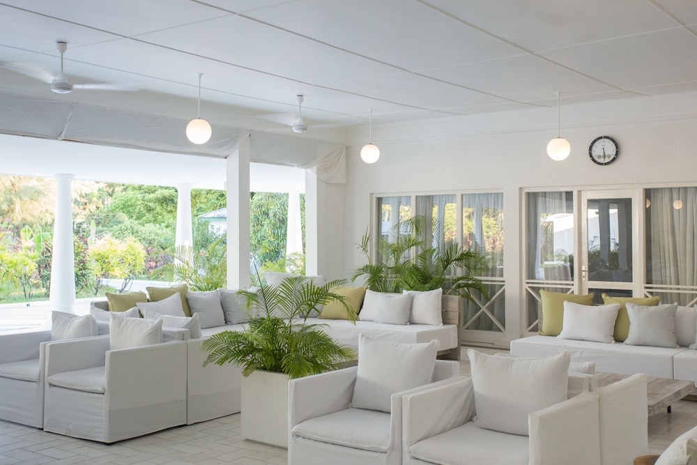 ロビー応接スペース