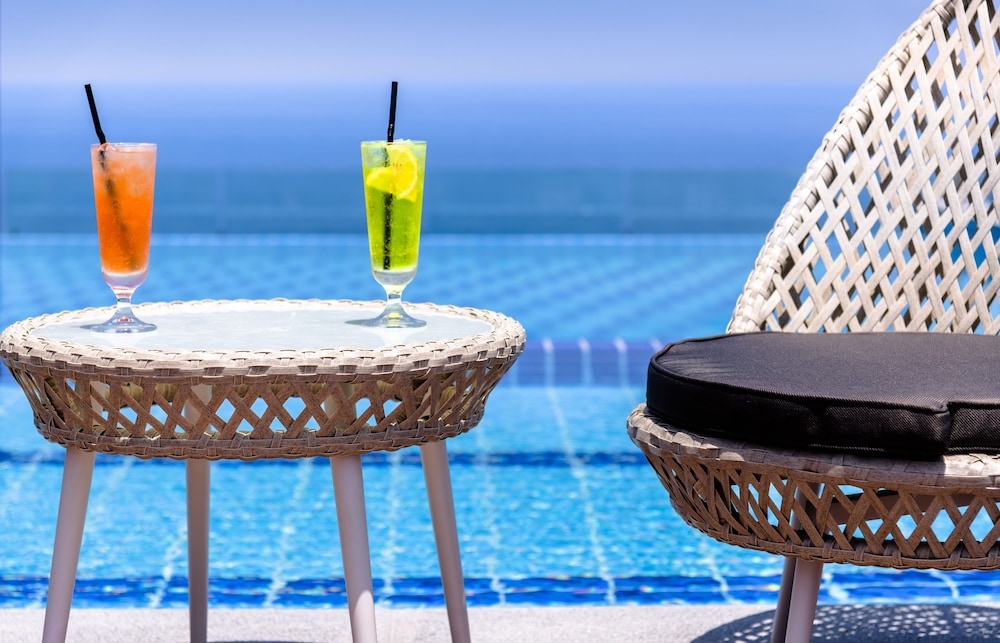 インフィニティ プール