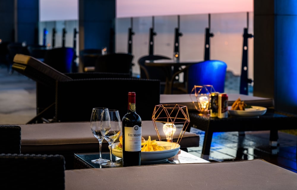 チェックイン / チェックアウト キオスク