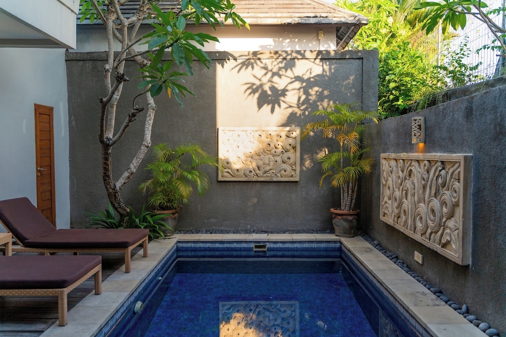 プライベートプール