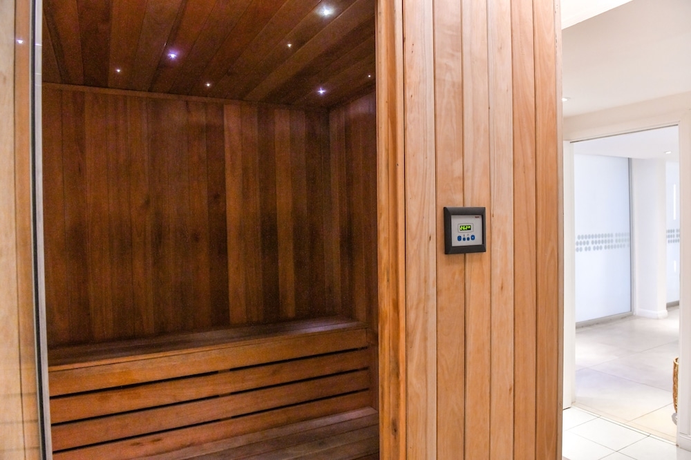サウナ