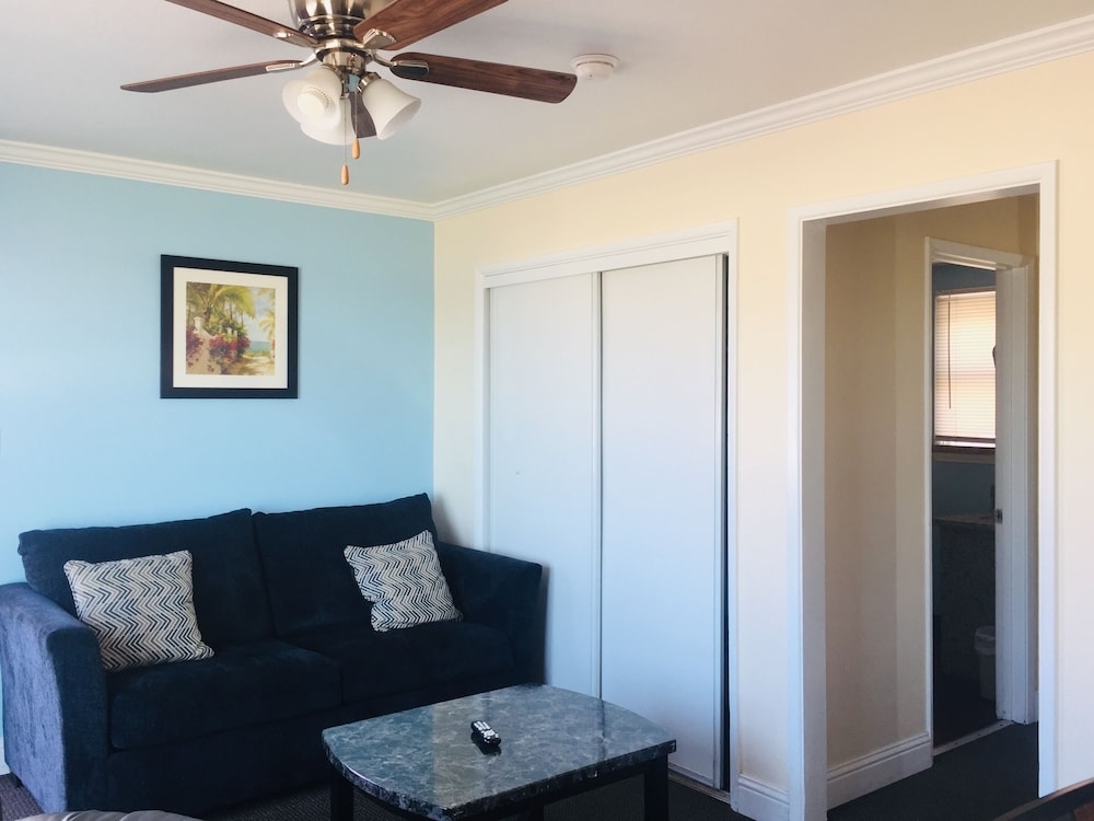 リビングルーム