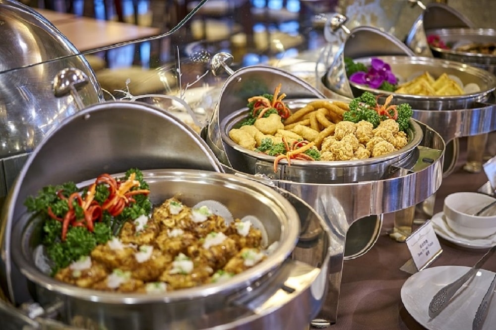 朝食ビュッフェ