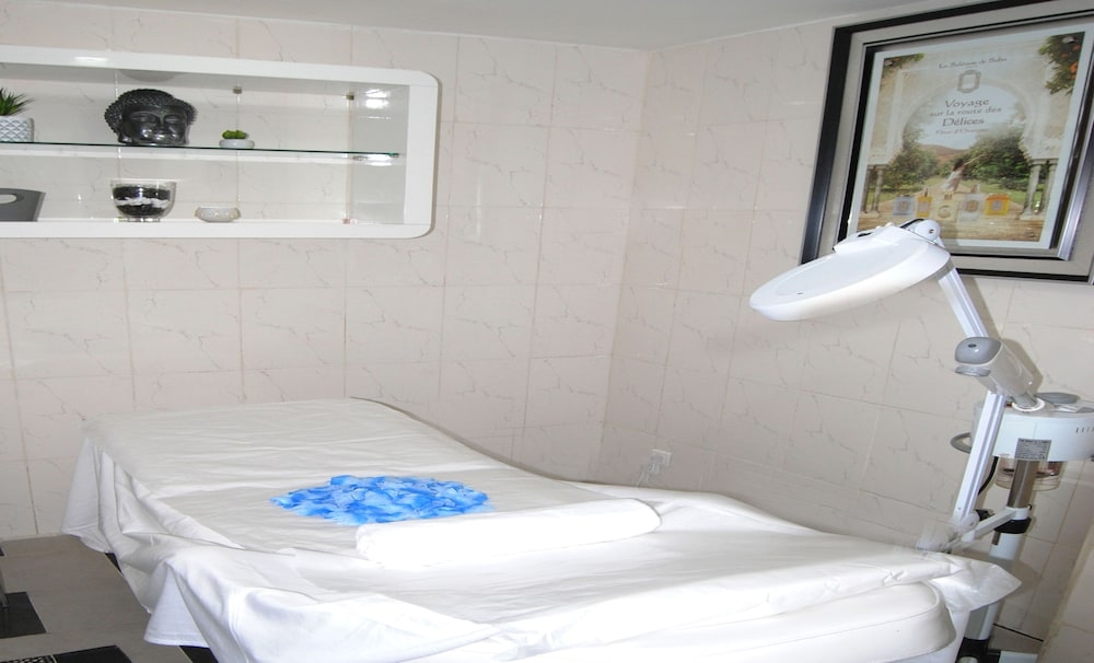 フェイシャル トリートメント