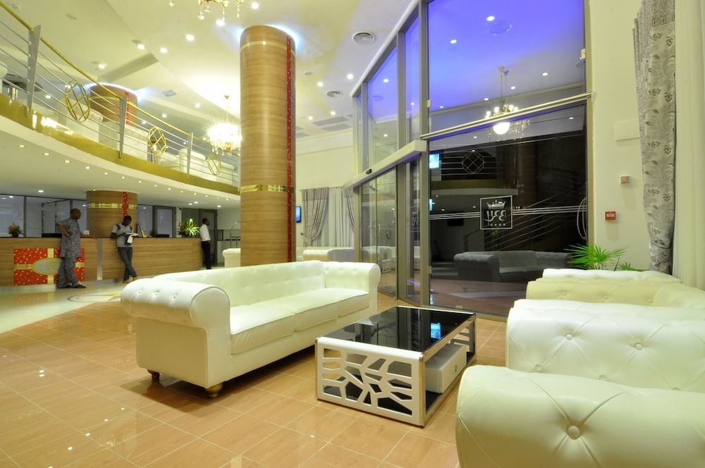 内部エントランス