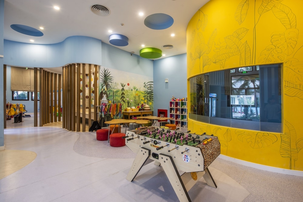 子供用の遊び場 - 屋内