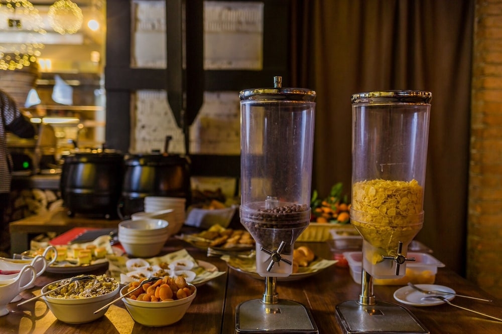 朝食ビュッフェ