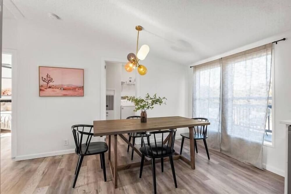 ダイニングルーム