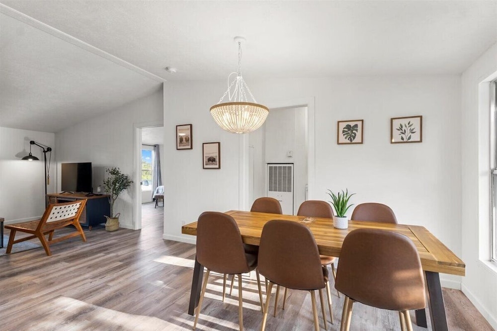 ダイニングルーム