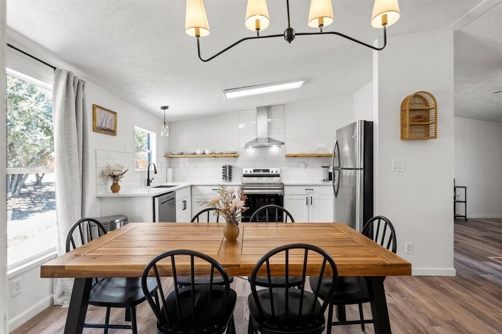 ダイニングルーム