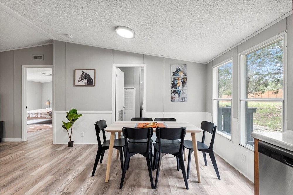 ダイニングルーム