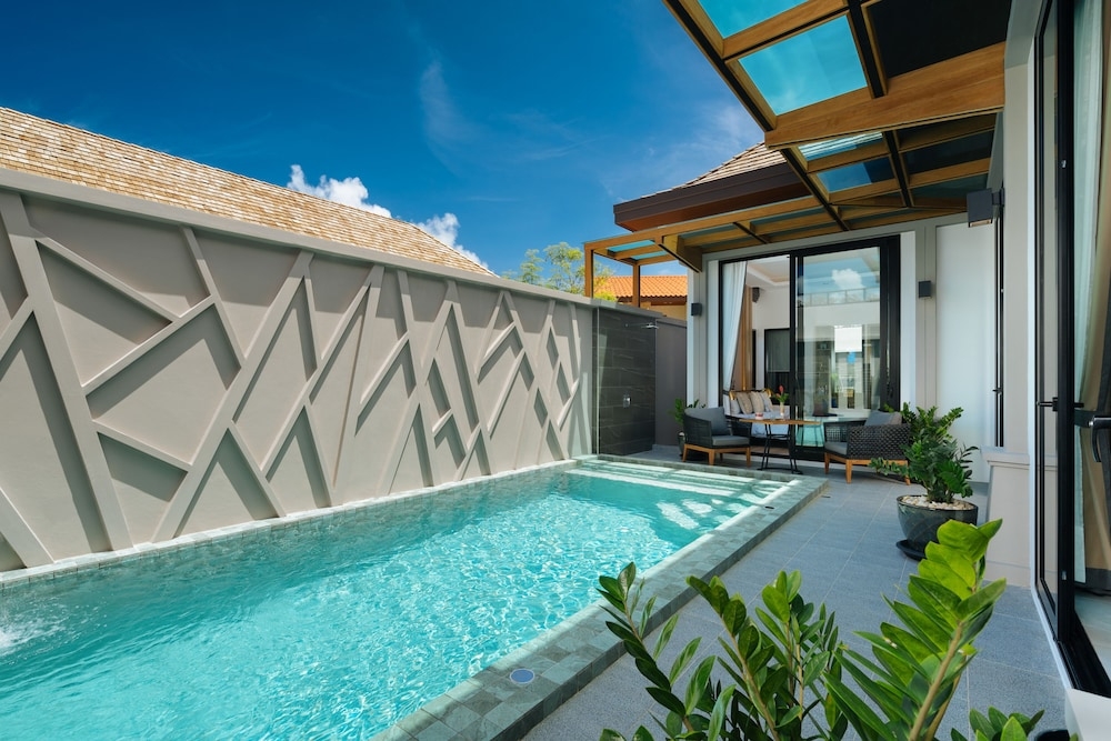 プライベートプール