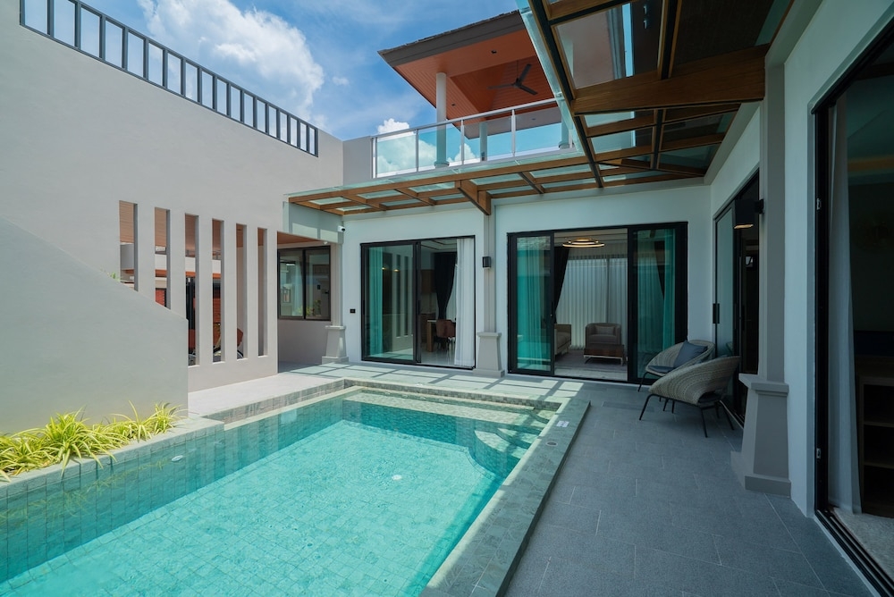 プライベートプール