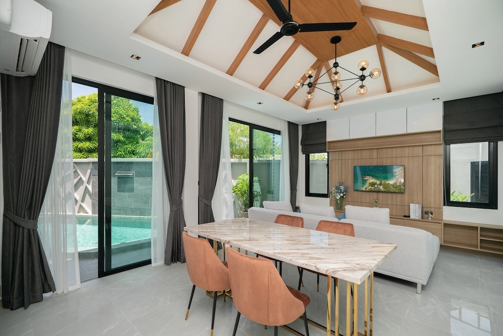 リビング エリア