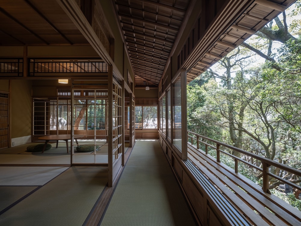 エグゼクティブ ラウンジ