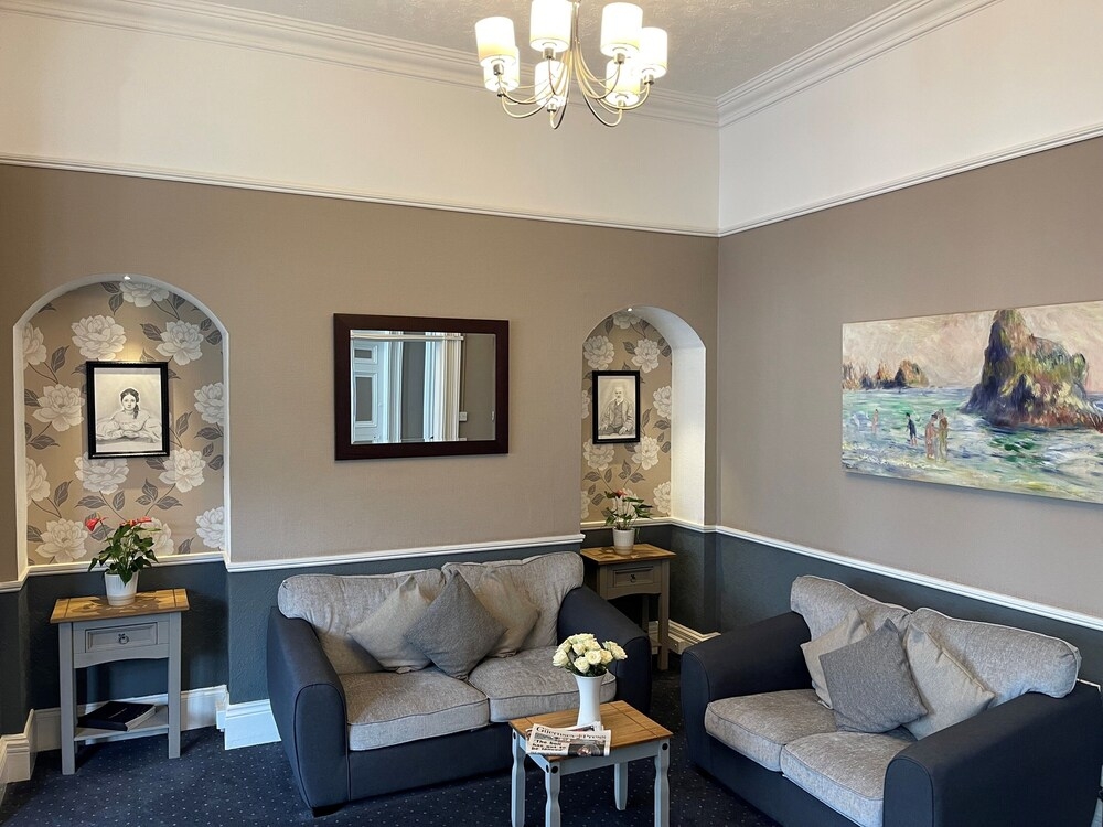 ロビー応接スペース