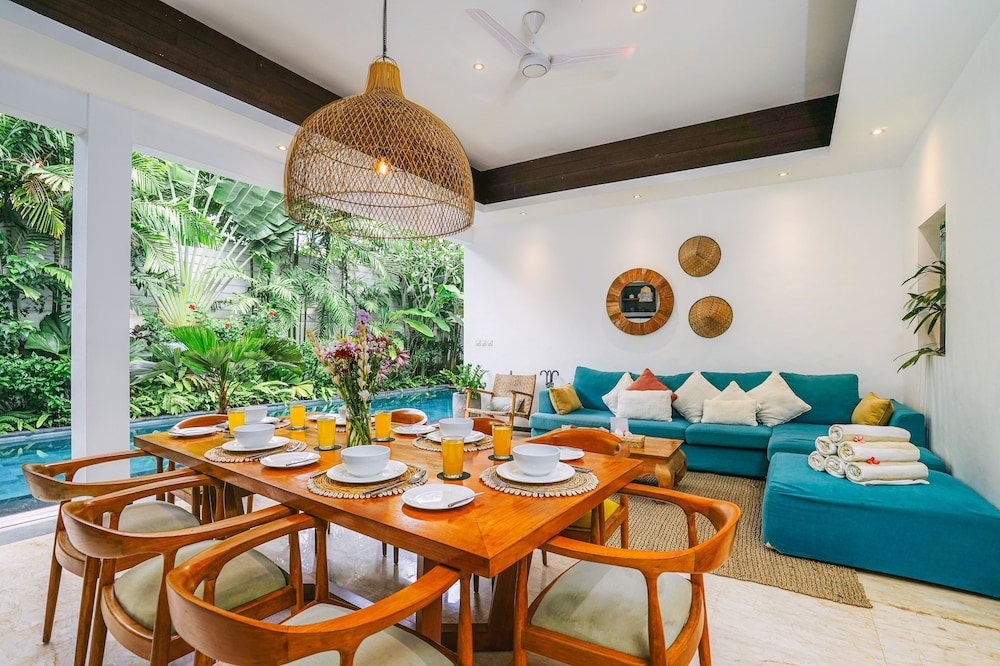 ダイニングルーム