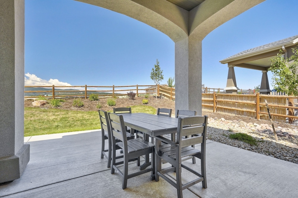 屋外ダイニングエリア