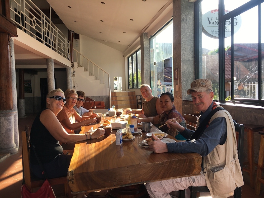 リビング エリア