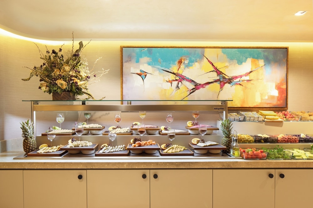 朝食ビュッフェ