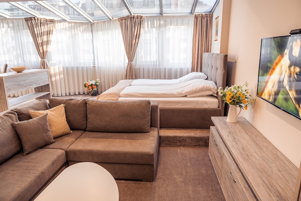 メイン イメージ