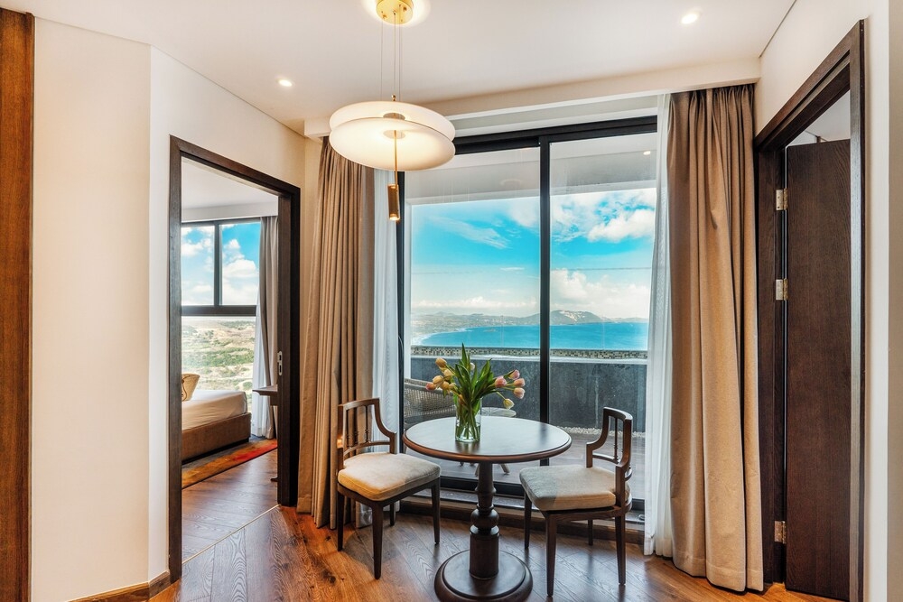 ビーチ / オーシャン ビュー