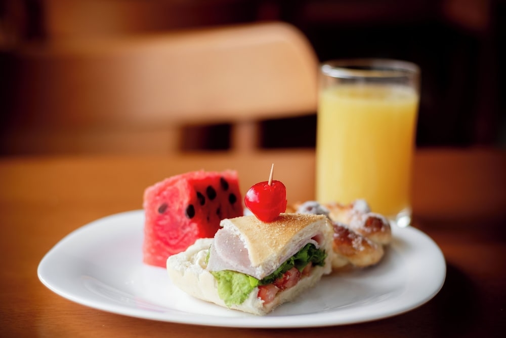 朝食ビュッフェ