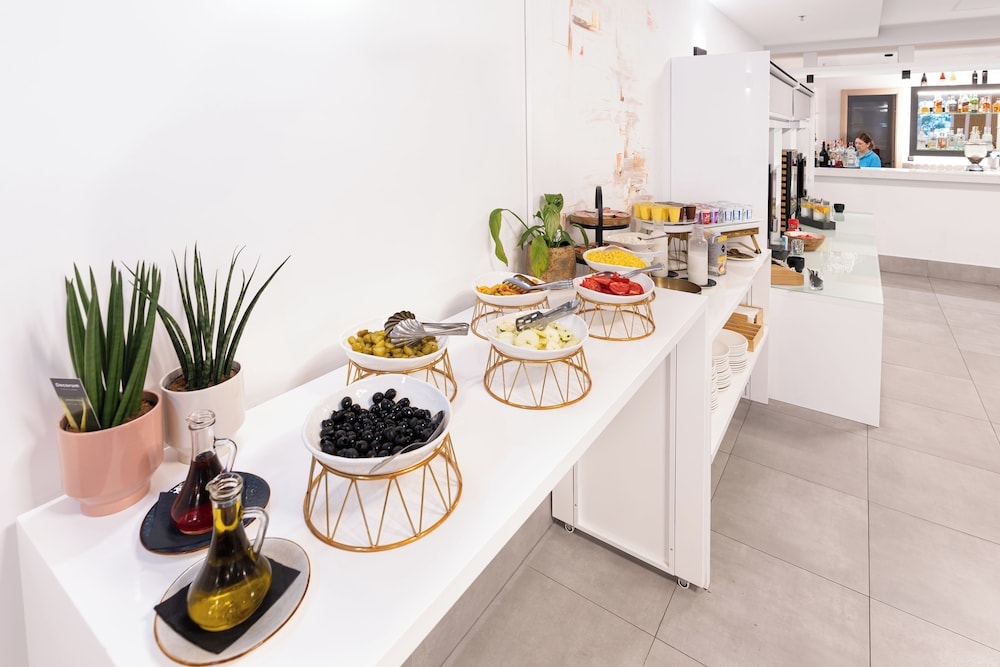 朝食ビュッフェ