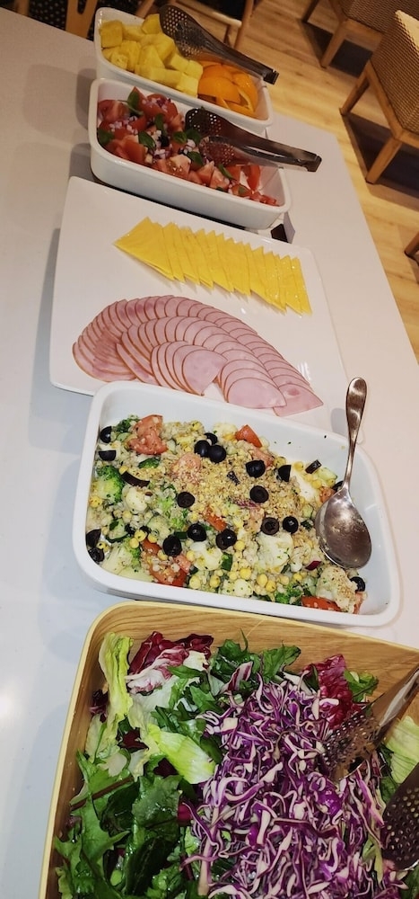 朝食ビュッフェ