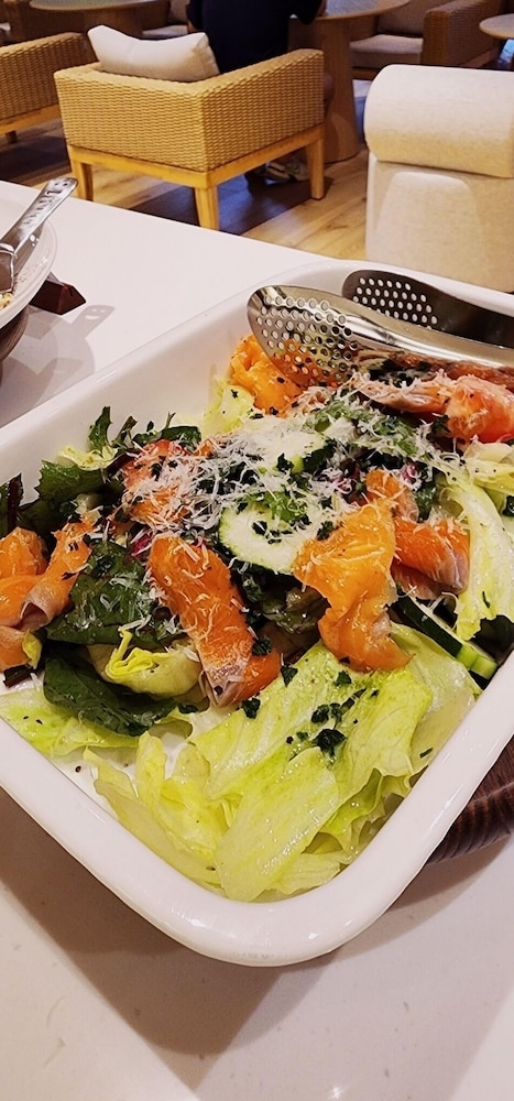 朝食ビュッフェ