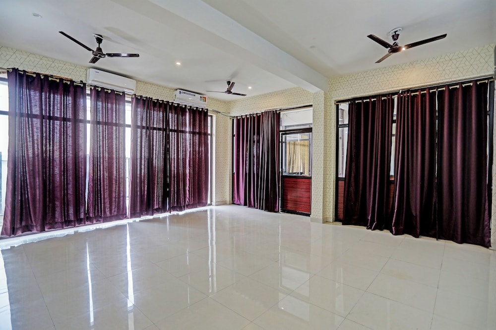 ロビー応接スペース