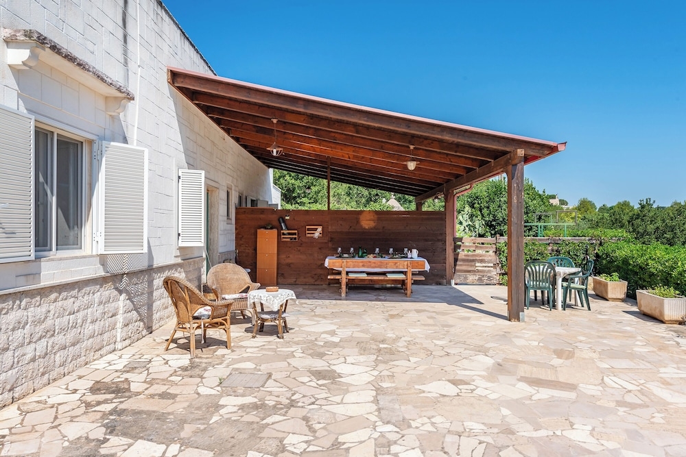 屋外ダイニングエリア