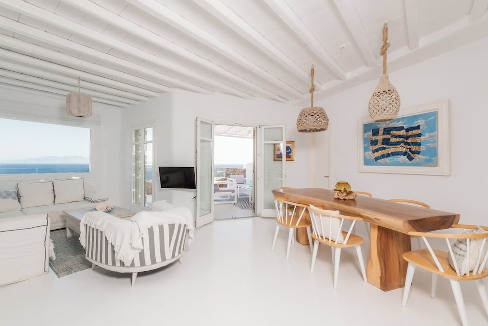 リビング エリア