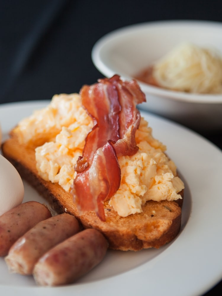 朝食ビュッフェ