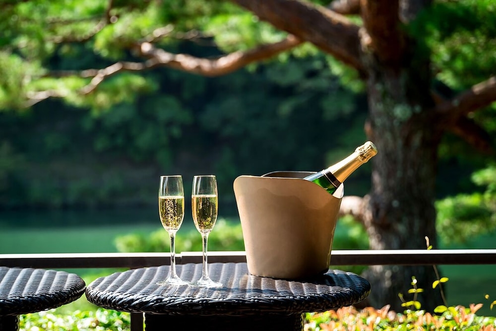 シャンパン サービス