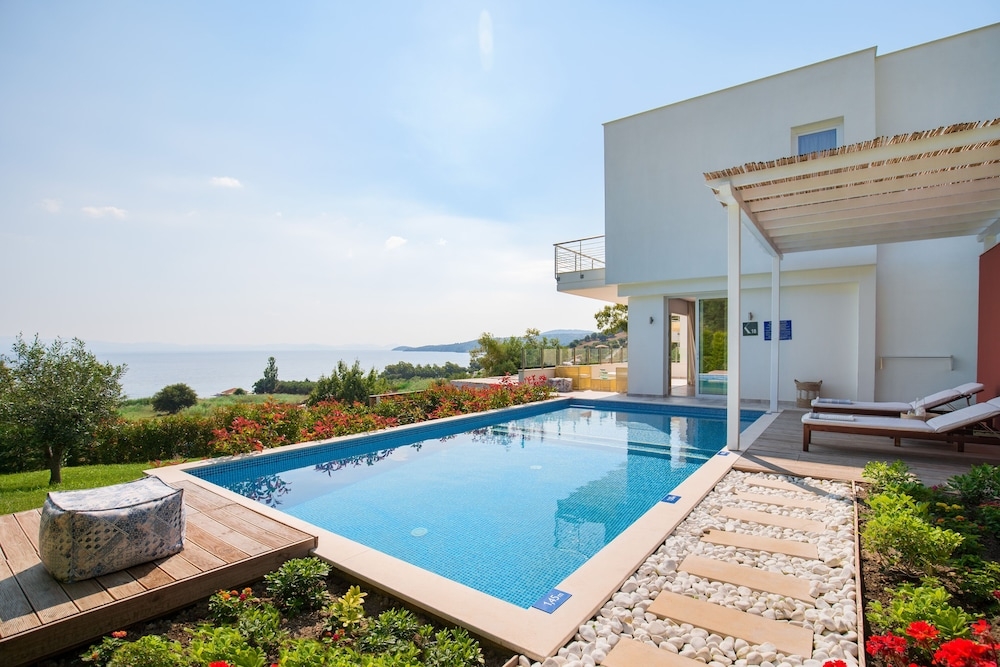 プライベートプール