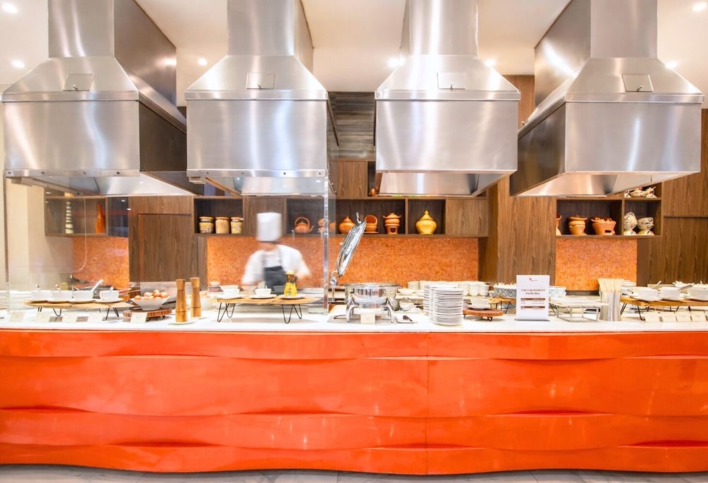 朝食ビュッフェ