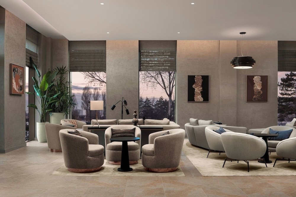 ロビーラウンジ