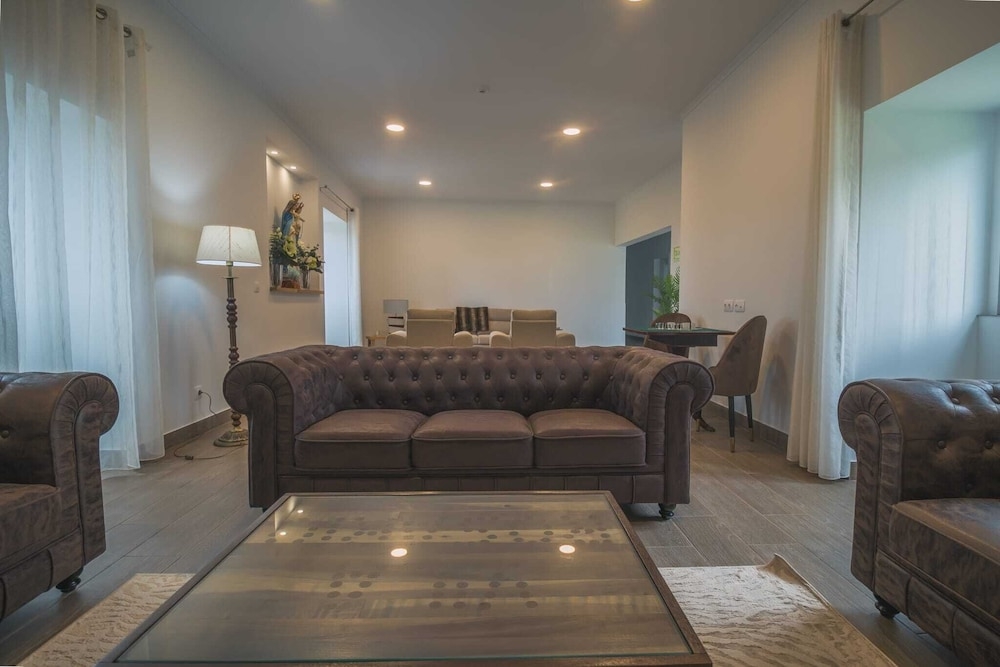 ロビー応接スペース