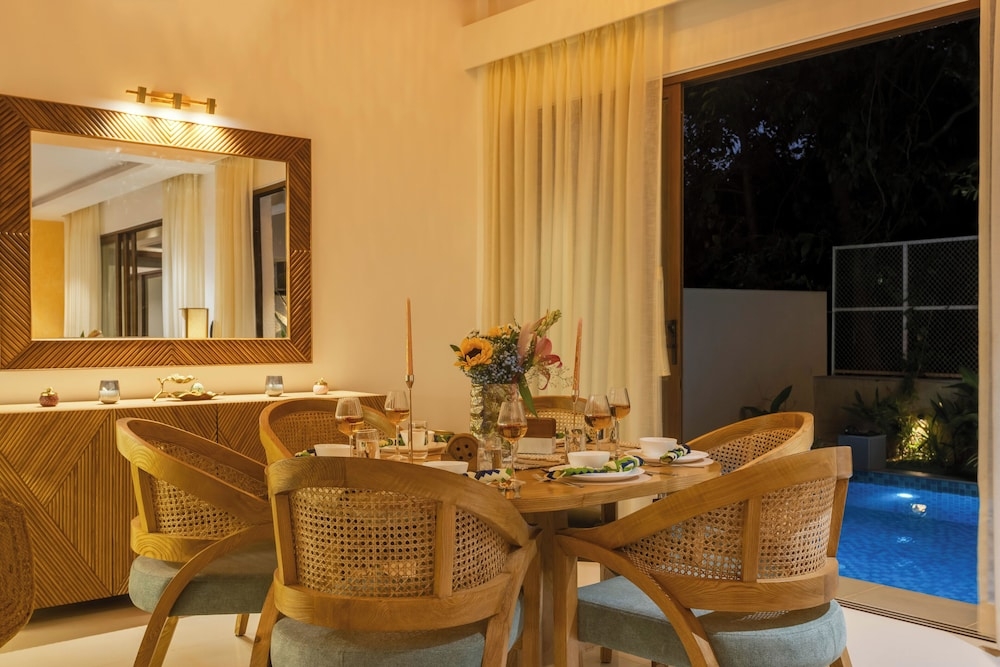 ダイニングルーム