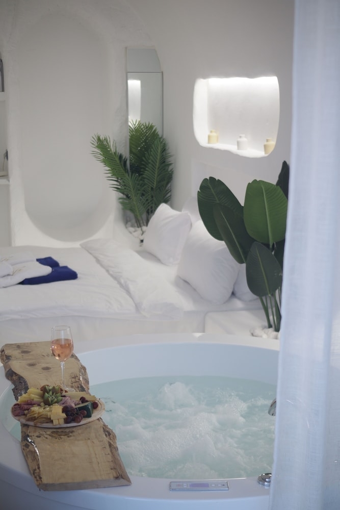 客室内のダイニングエリア