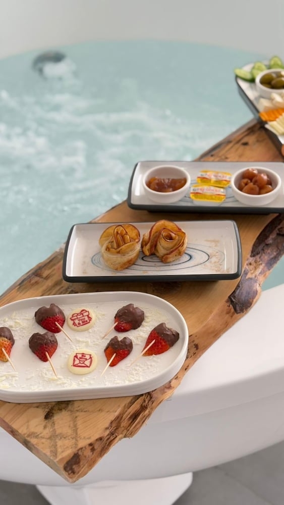 客室内のダイニングエリア