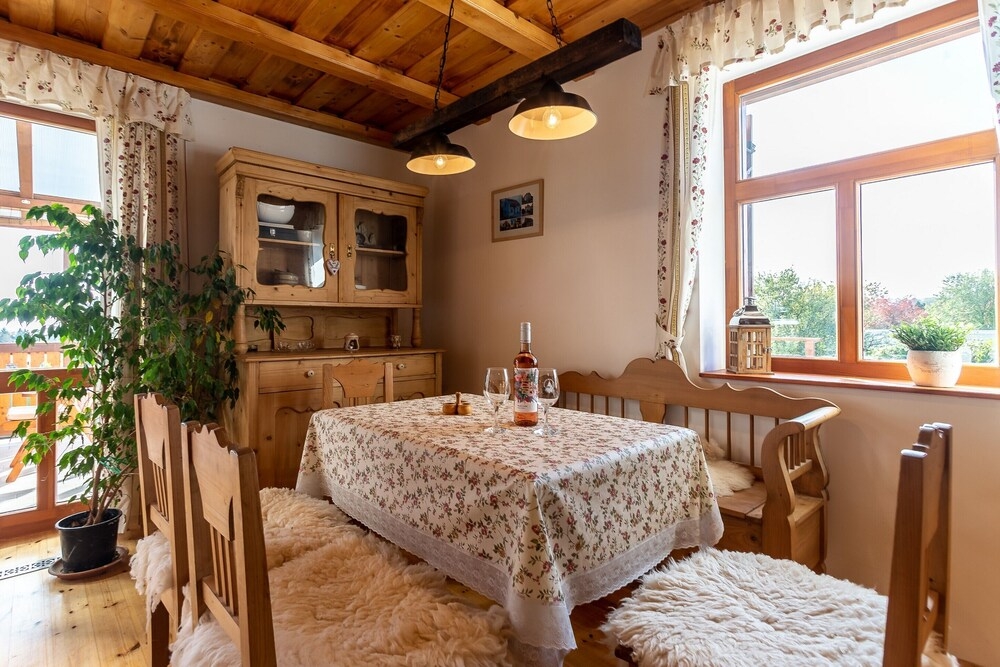 ダイニングルーム