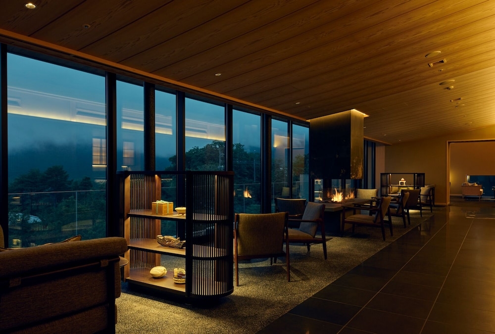 内部エントランス