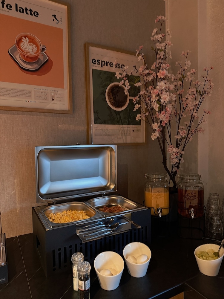 朝食ビュッフェ