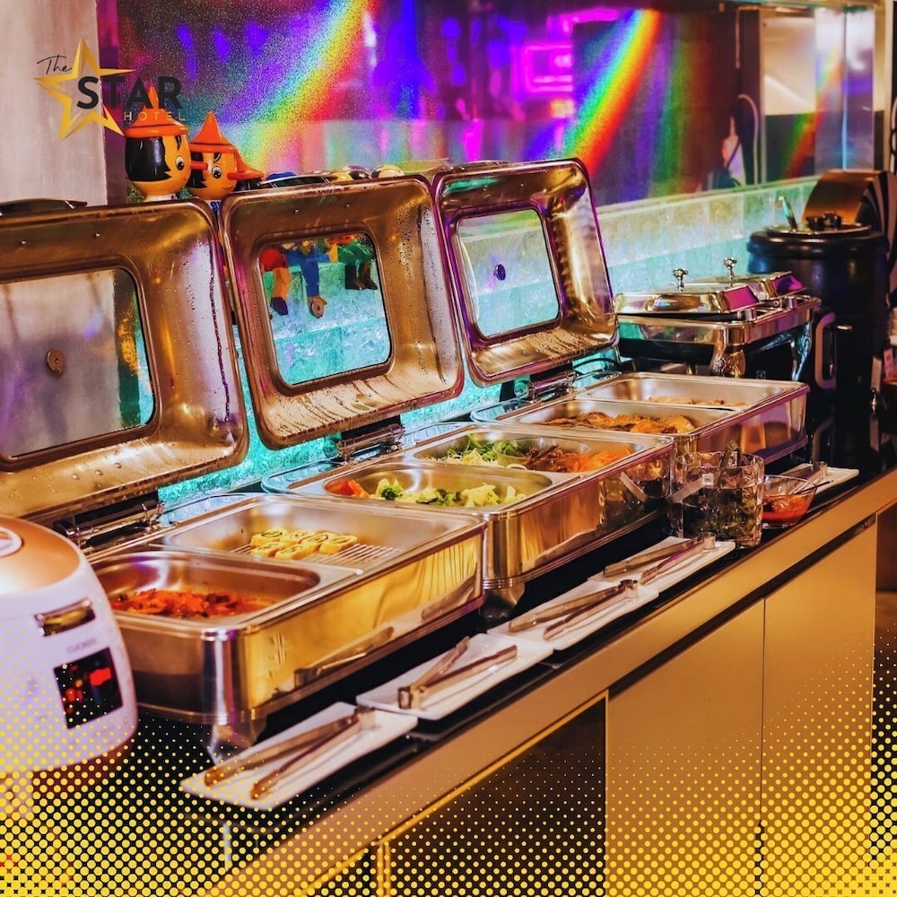 朝食ビュッフェ