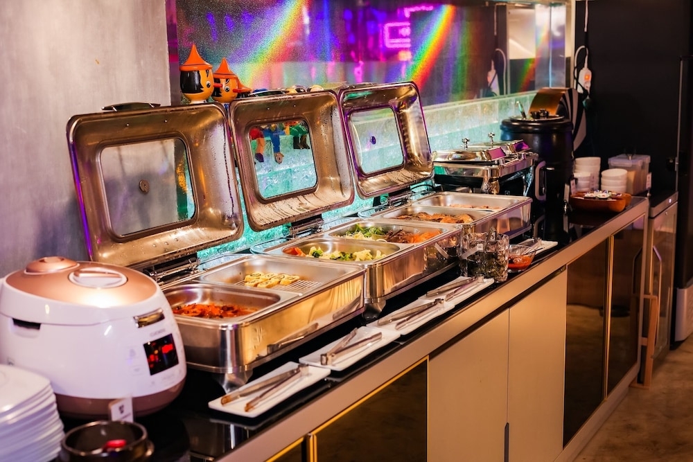 朝食ビュッフェ